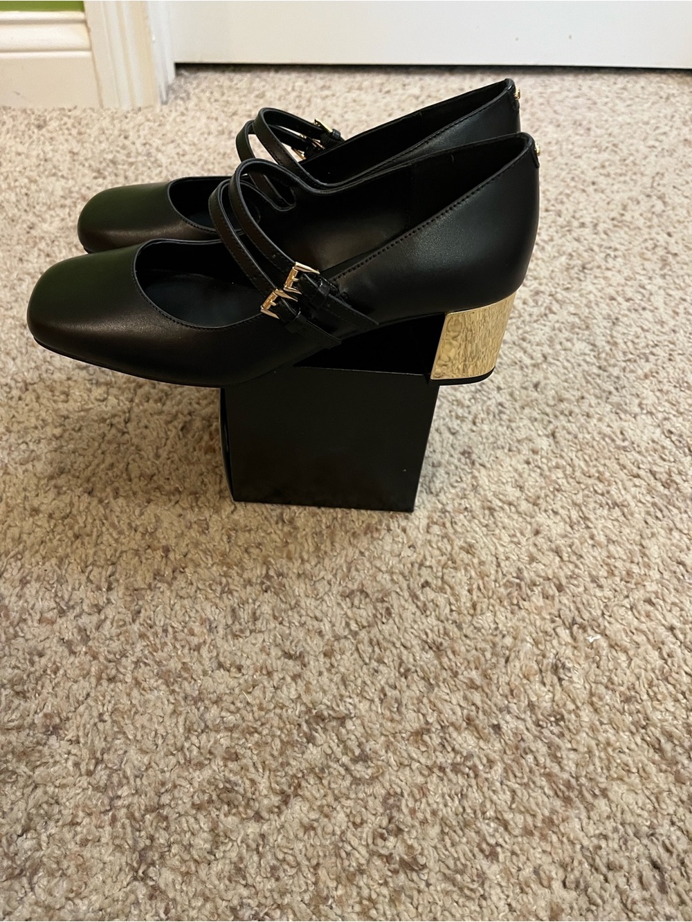 NWT Michael Kors Black Double-Strap Mary Jane Block Gold Metallic Heel Size 7